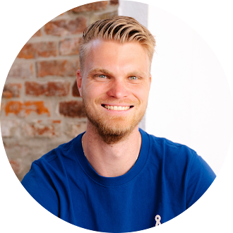 Julian – Ansprechpartner